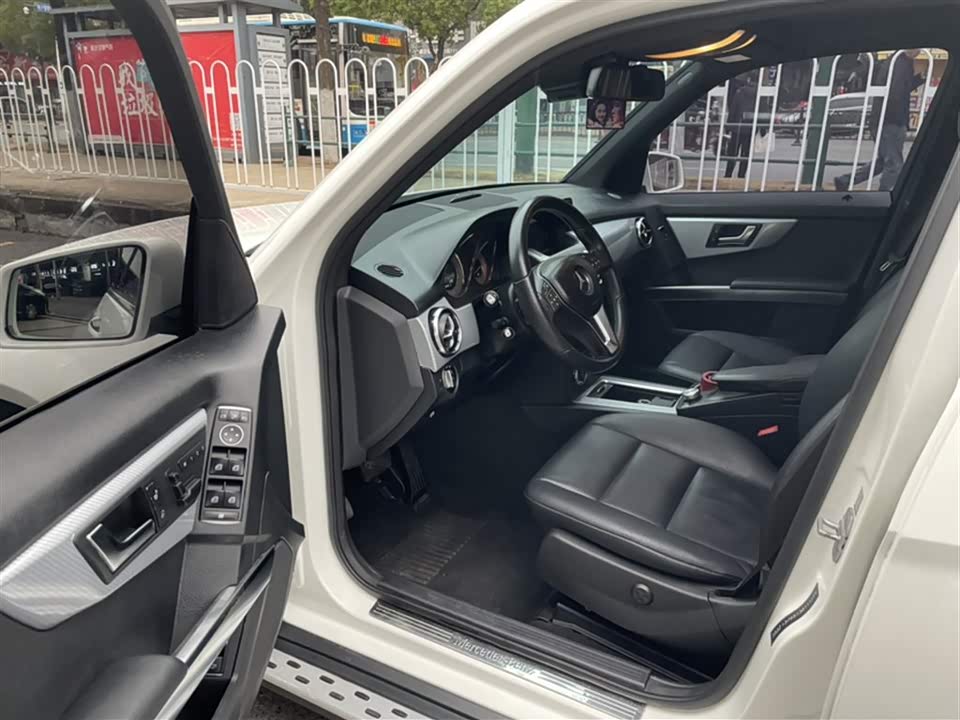 Mercedes-Benz GLK class