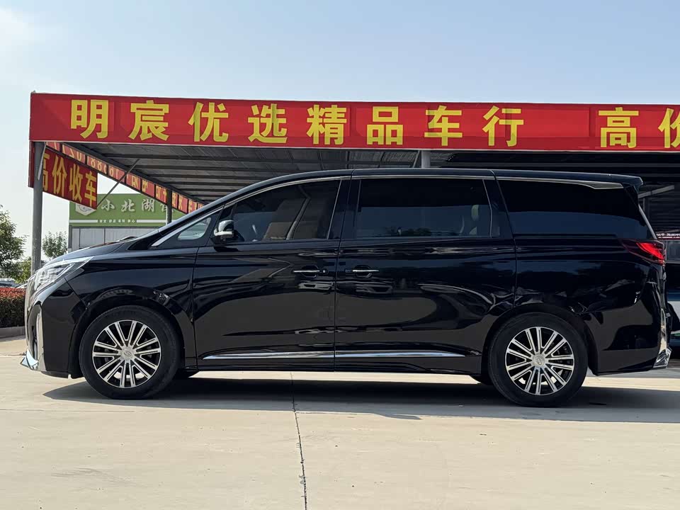 Trumpchi Trumpchi M8