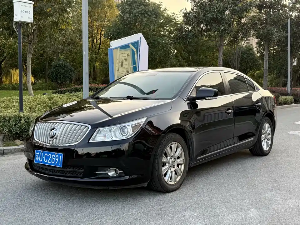 Buick Lacrosse