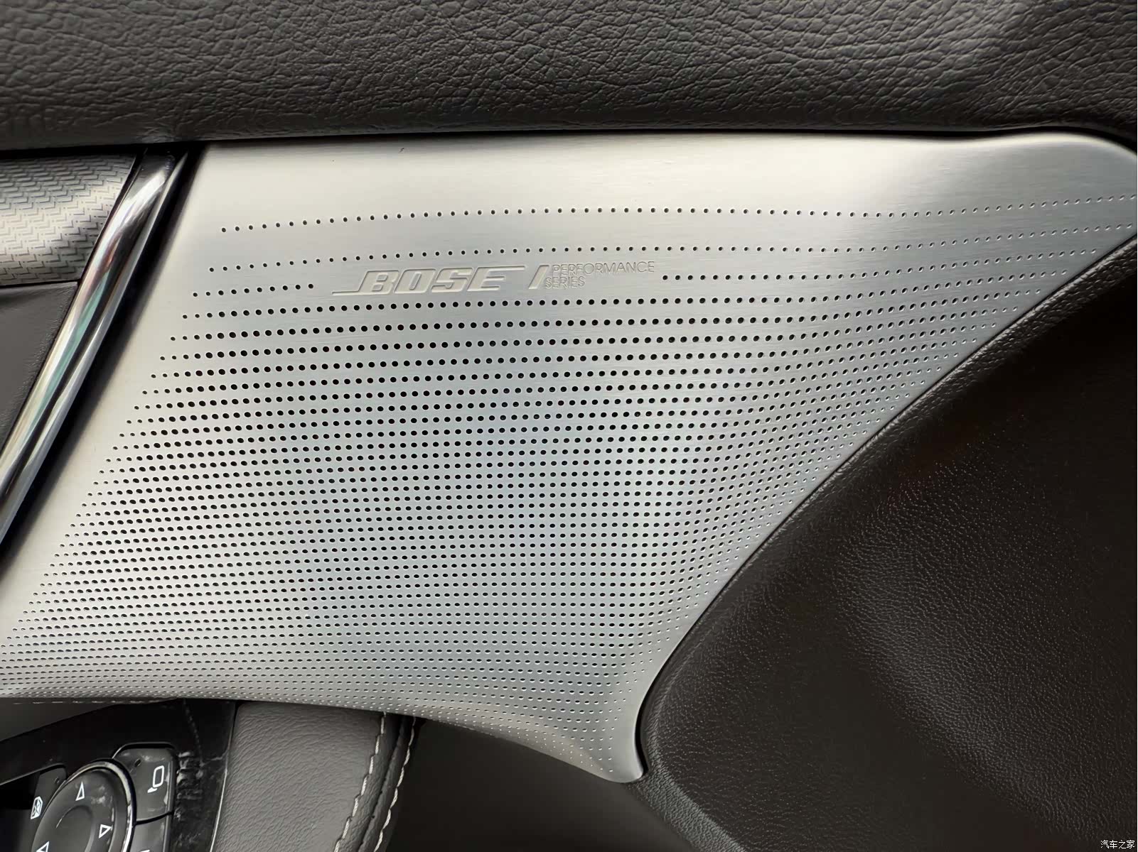 Cadillac CT5, 2023 13