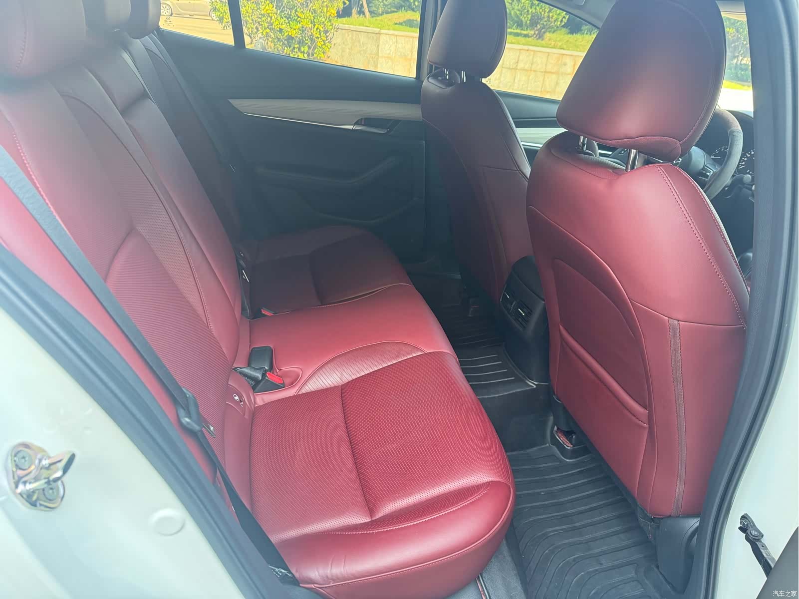 Mazda Mazda3, 2021 все фото