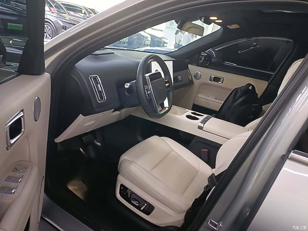 Li Auto L8, 2024 16