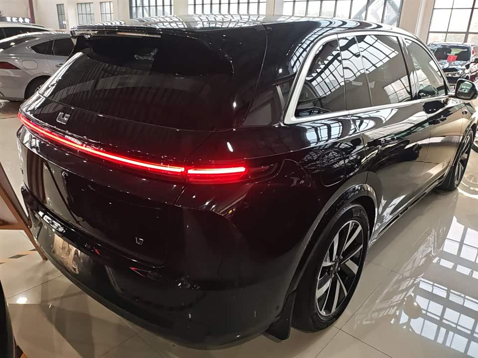 Li Auto Ideal L7