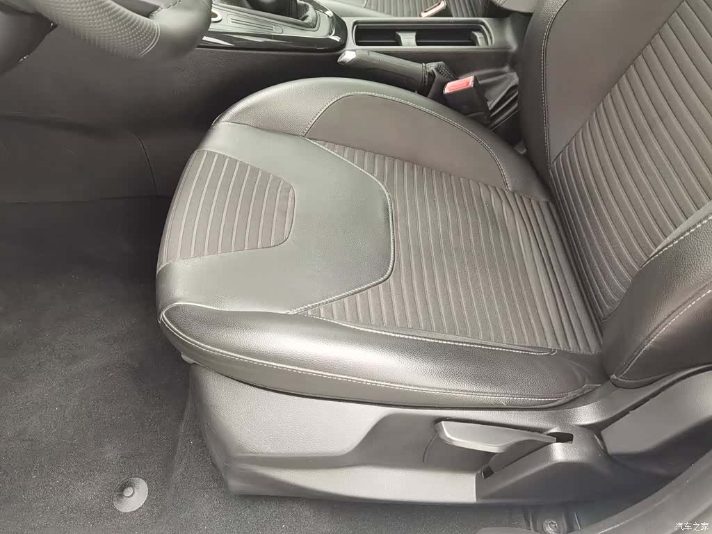 Ford Focus, 2016 20