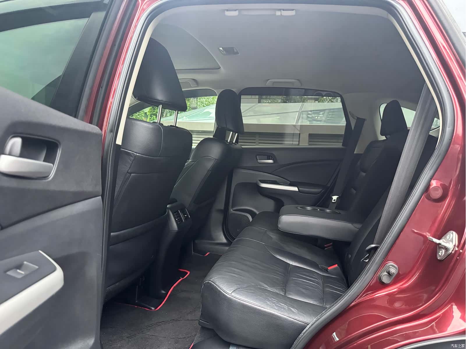 Honda CR-V, 2015 все фото