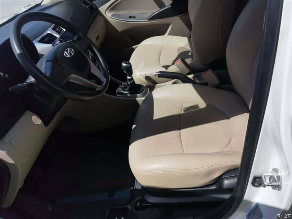 Hyundai GLS, 2016 15