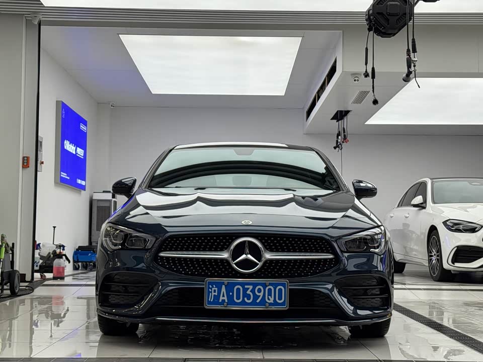 Mercedes-Benz CLA
