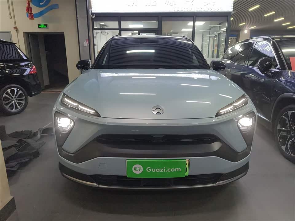 NIO ES6