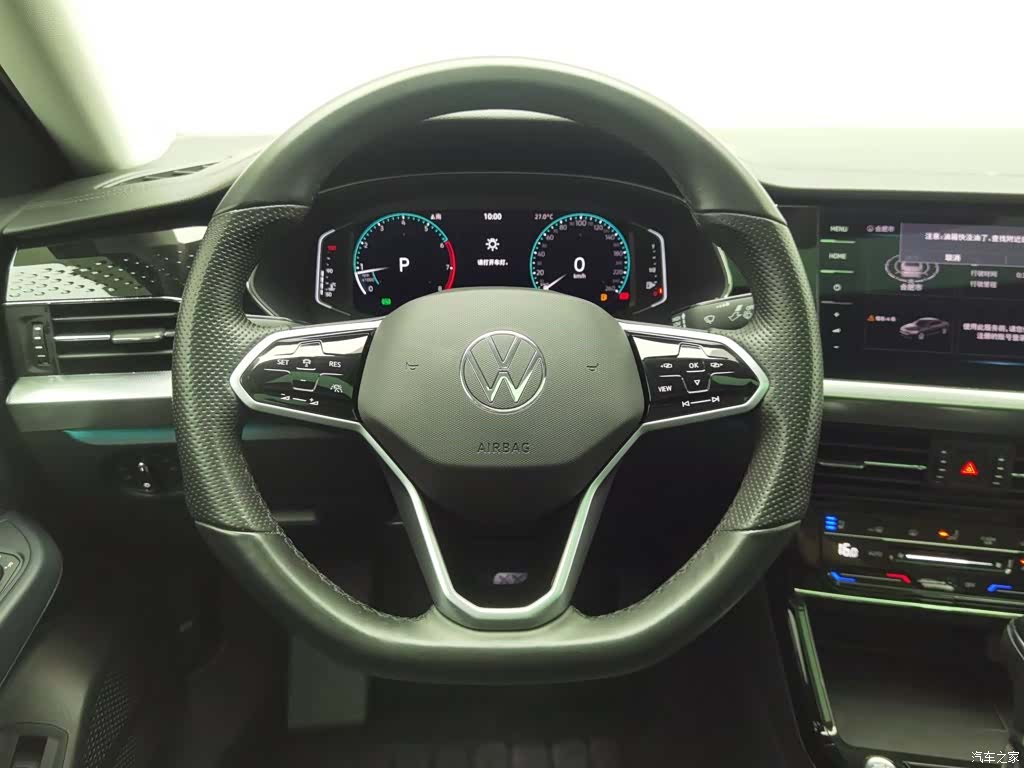 Volkswagen Passat, 2022 11
