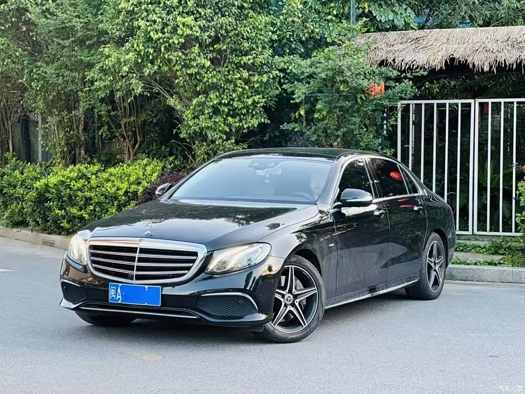 Mercedes-Benz E-Class, 2020 1