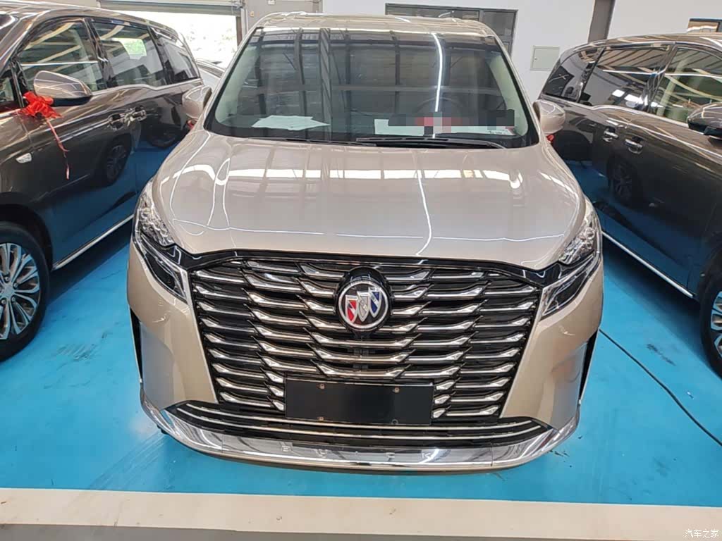 Buick GL8, 2023 3