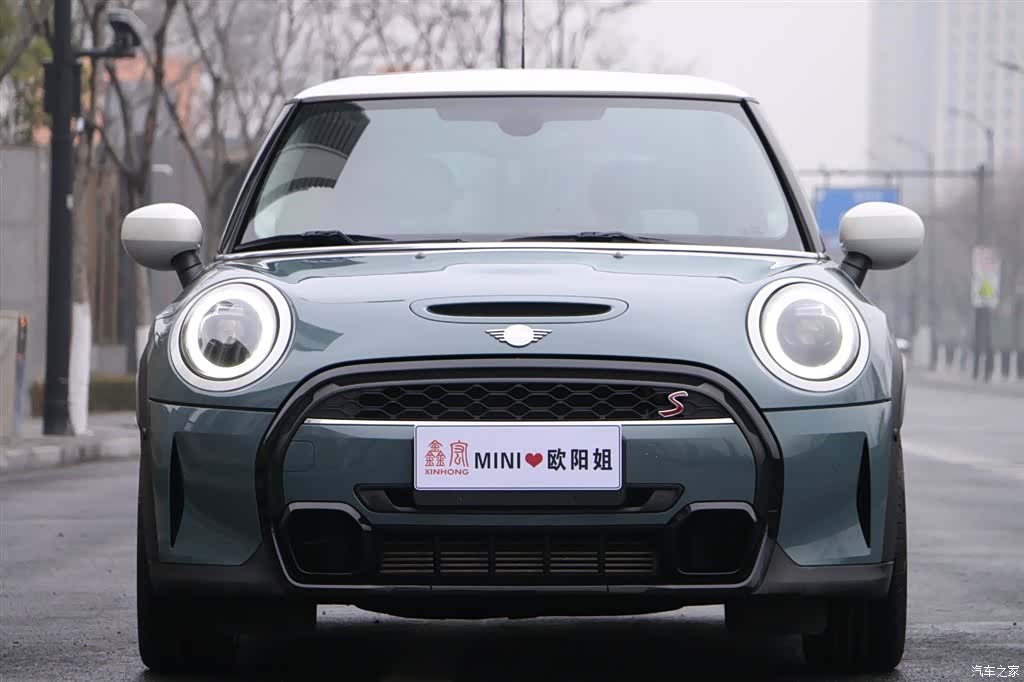 Mini Cooper, 2023 2