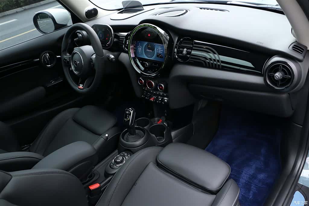 Mini Cooper, 2023 25
