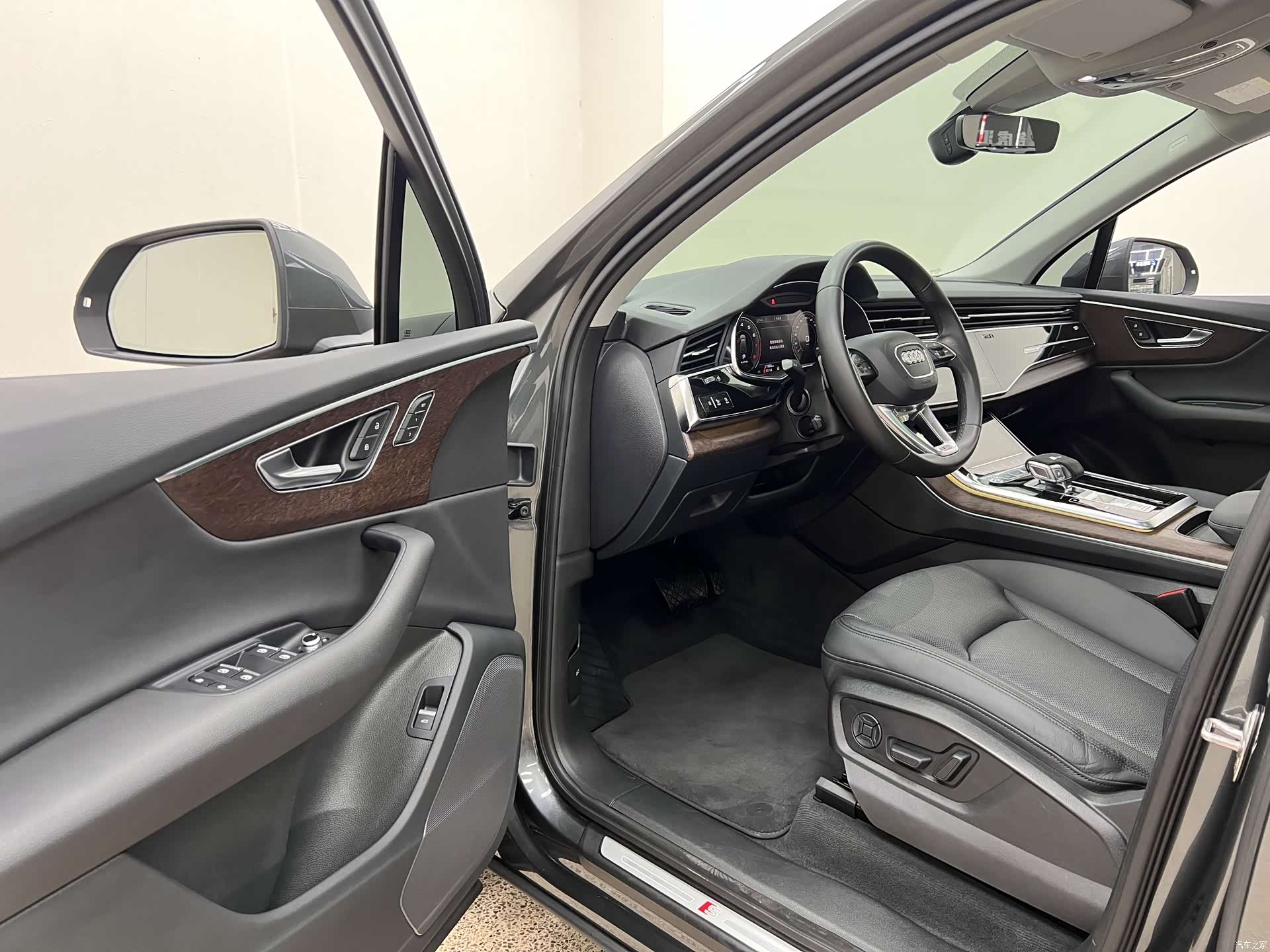 Audi Q7, 2021 13
