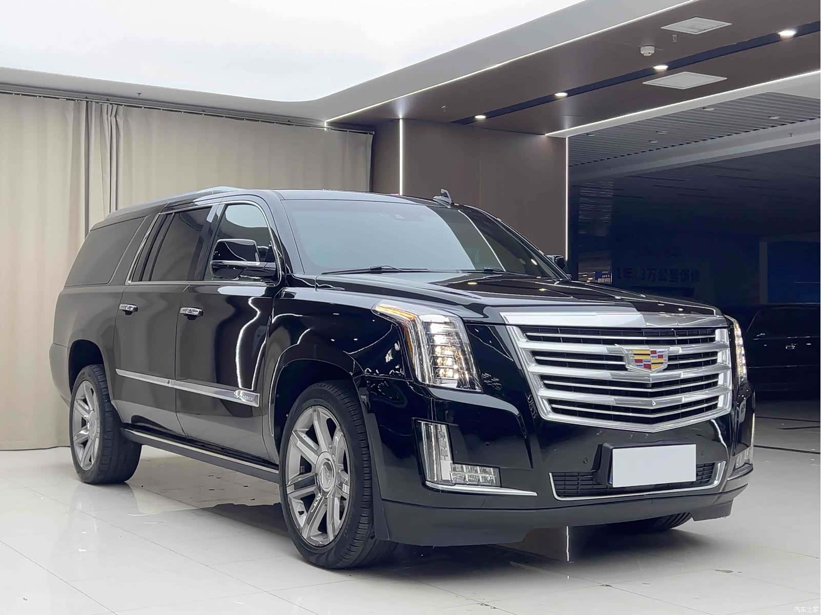 Cadillac Escalade, 2018 3