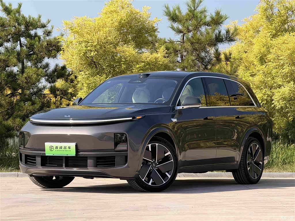 Li Auto L8, 2025 1