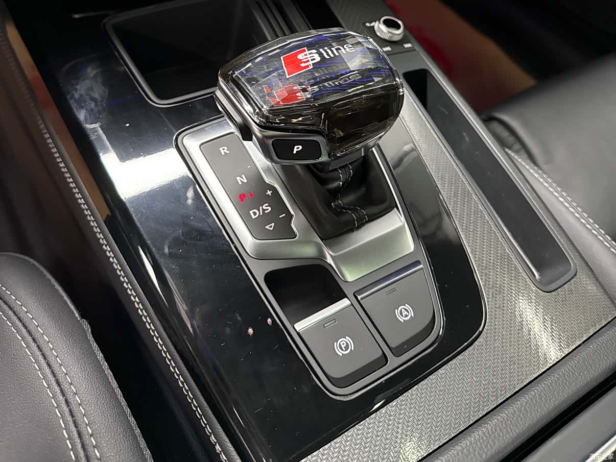 Audi Q5L, 2022 15