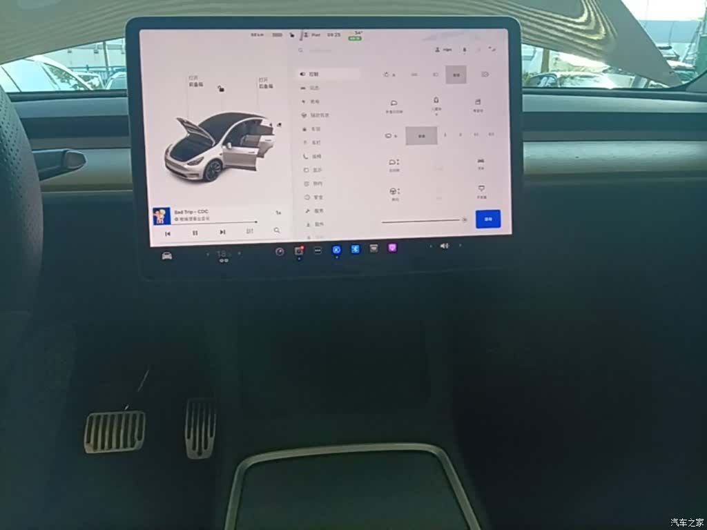 Tesla Model Y, 2021 13