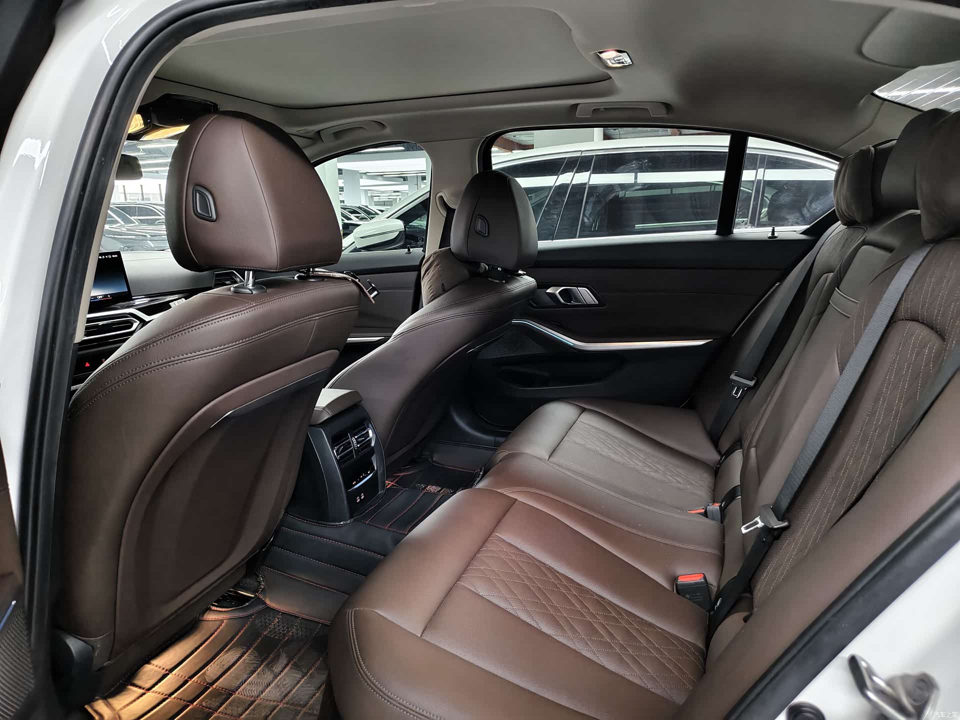 BMW i3, 2023 8