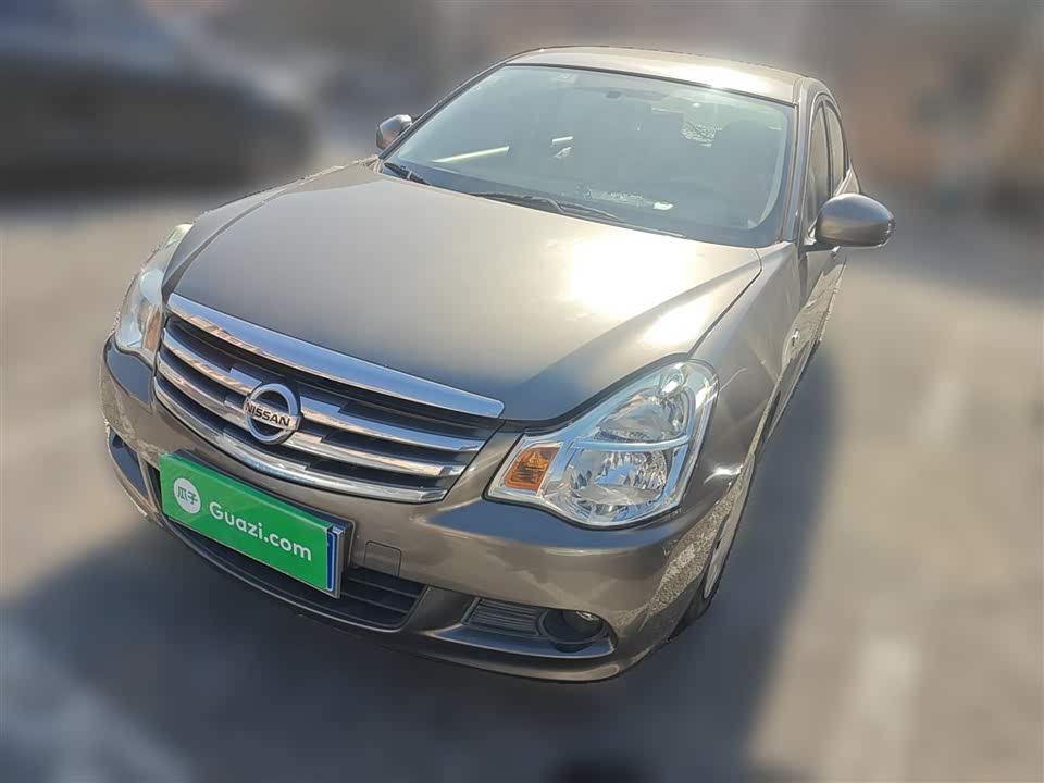 Nissan Xuan Yi