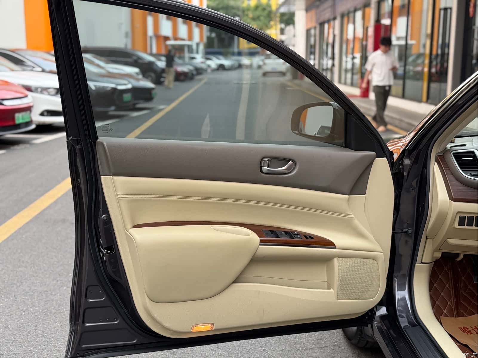 Nissan Teana, 2009 9