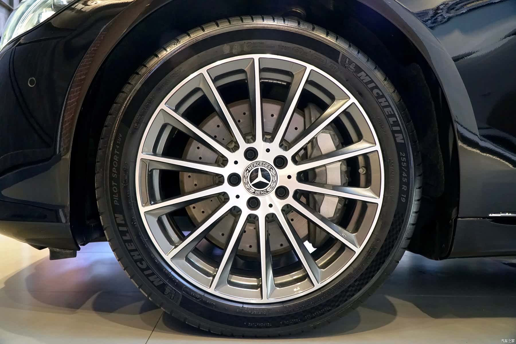 Mercedes-Benz S-Class, 2022 25