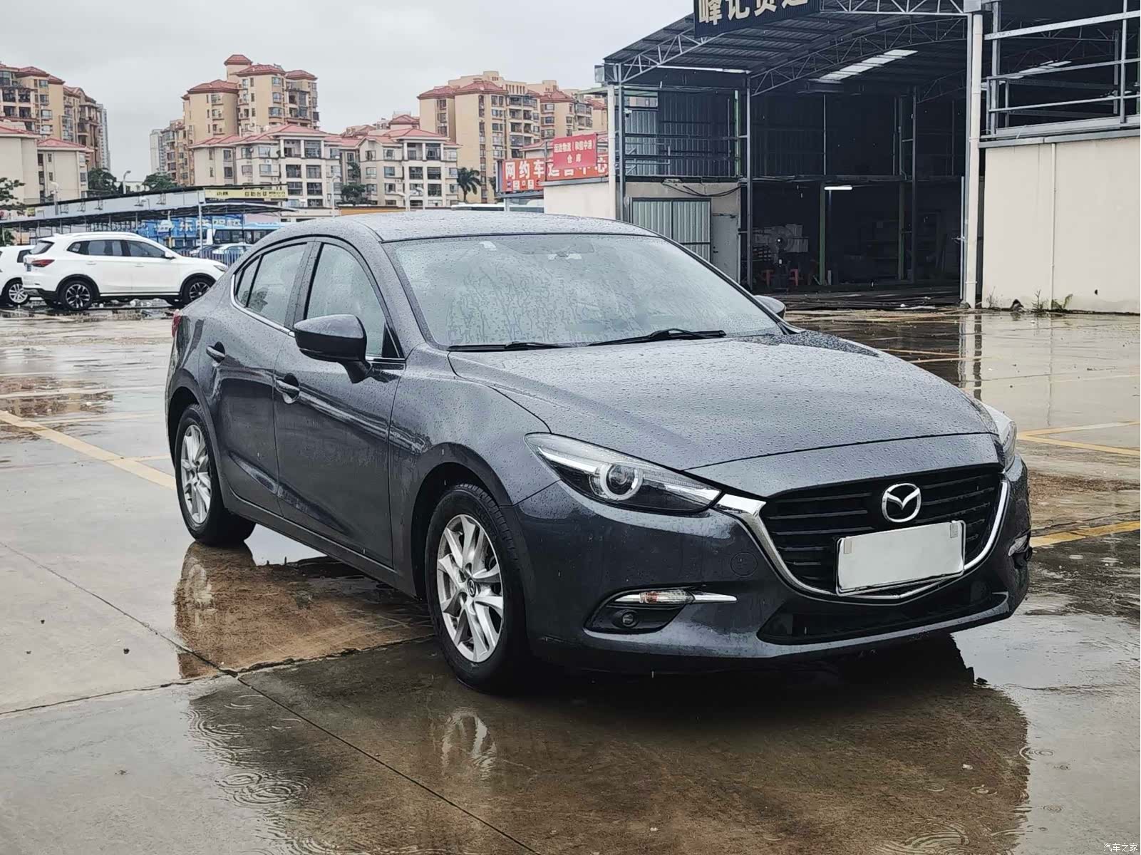 Mazda Mazda3, 2018 3
