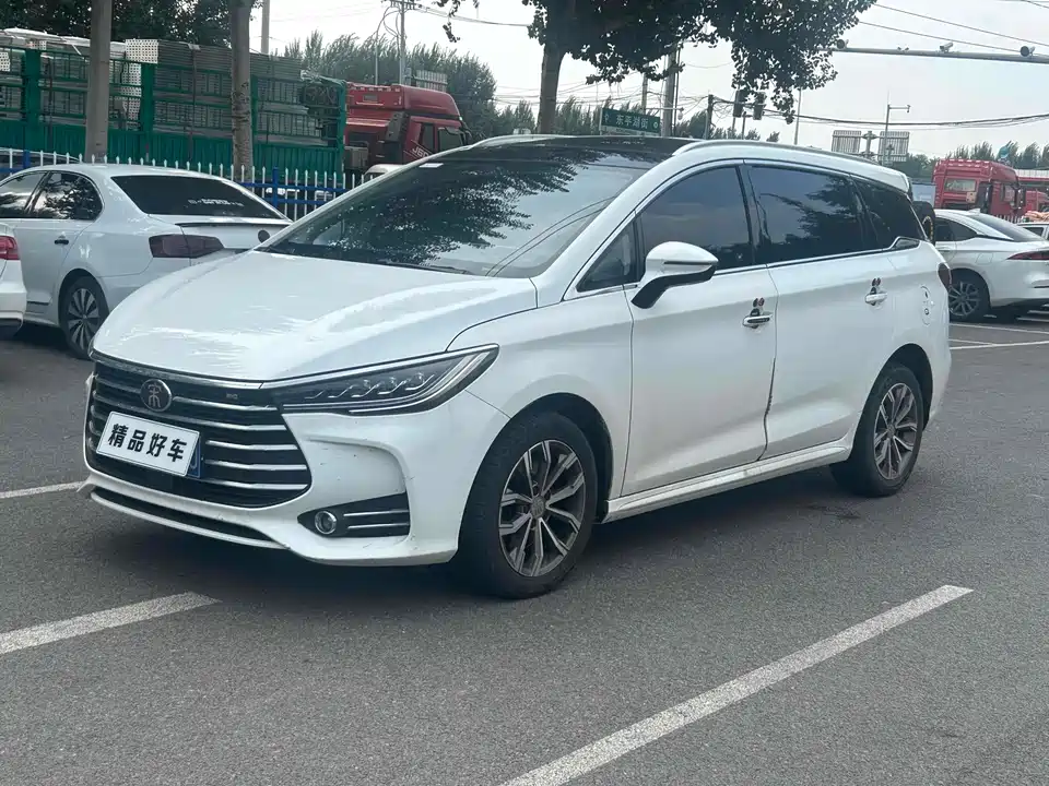 BYD Song MAX BYD Song MAX