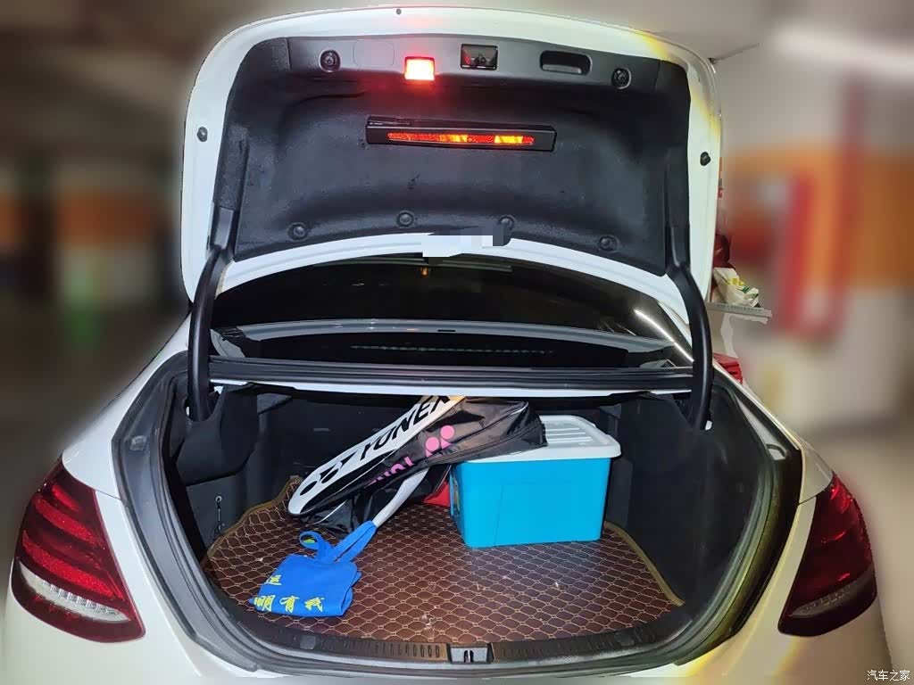 Mercedes-Benz E-Class, 2019 20