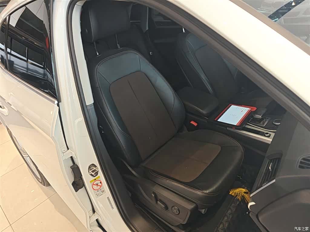 Audi Q5L, 2020 25