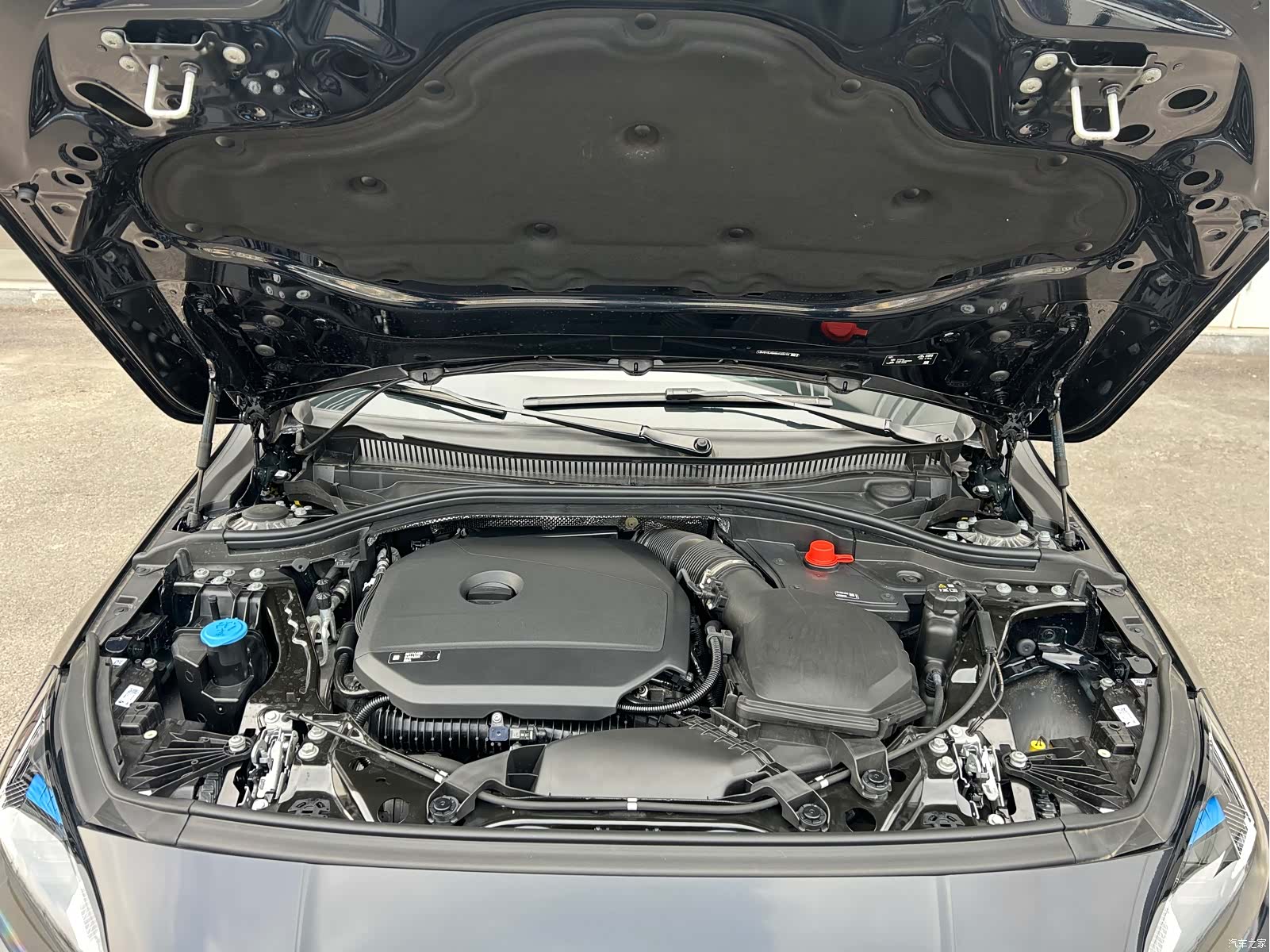 BMW 2 Series, 2025 9