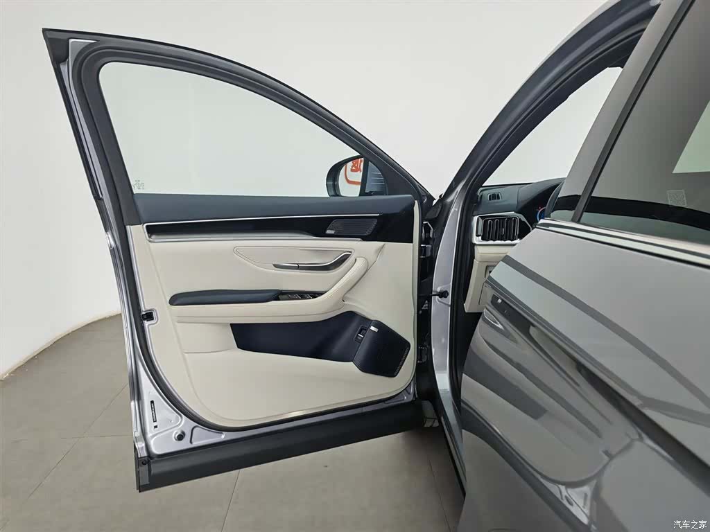 BYD Song, 2023 8