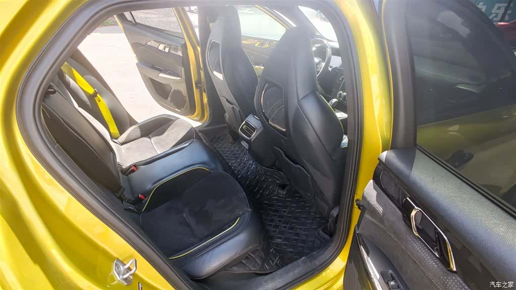 Lynk & Co 01, 2019 7