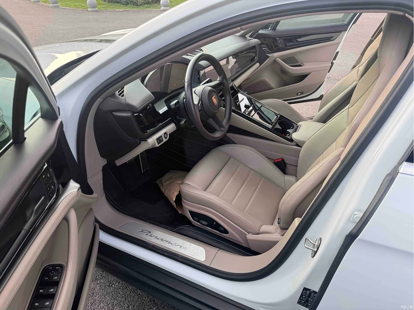 Porsche Panamera, 2024 4