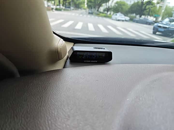Buick GL8 2014 2.4L shu shi ban