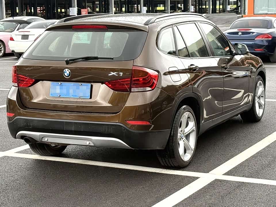 BMW X1