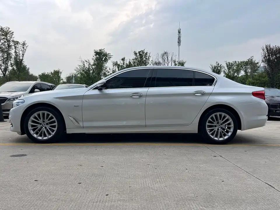 BMW 5 series BMW 5 series