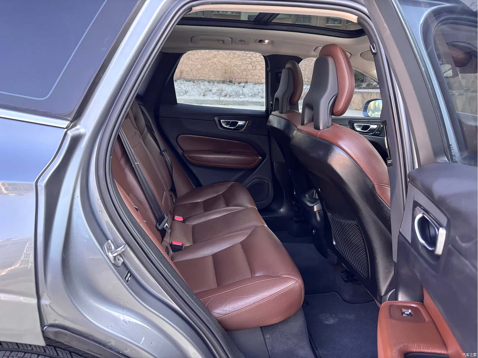 Volvo XC60, 2019 11