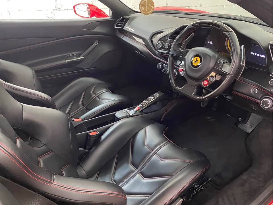 Ferrari 488