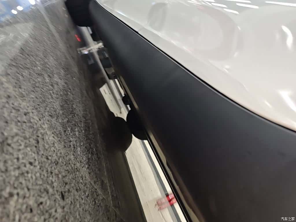 Tesla Model Y, 2022 22