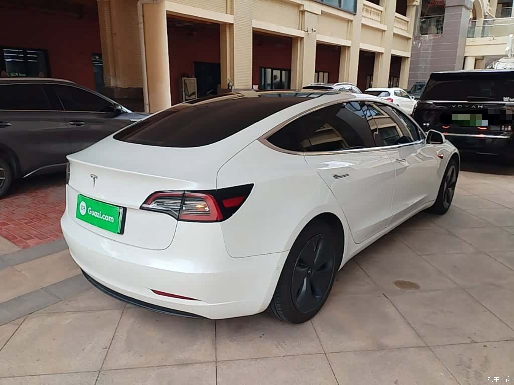 Tesla Model 3, 2020 7