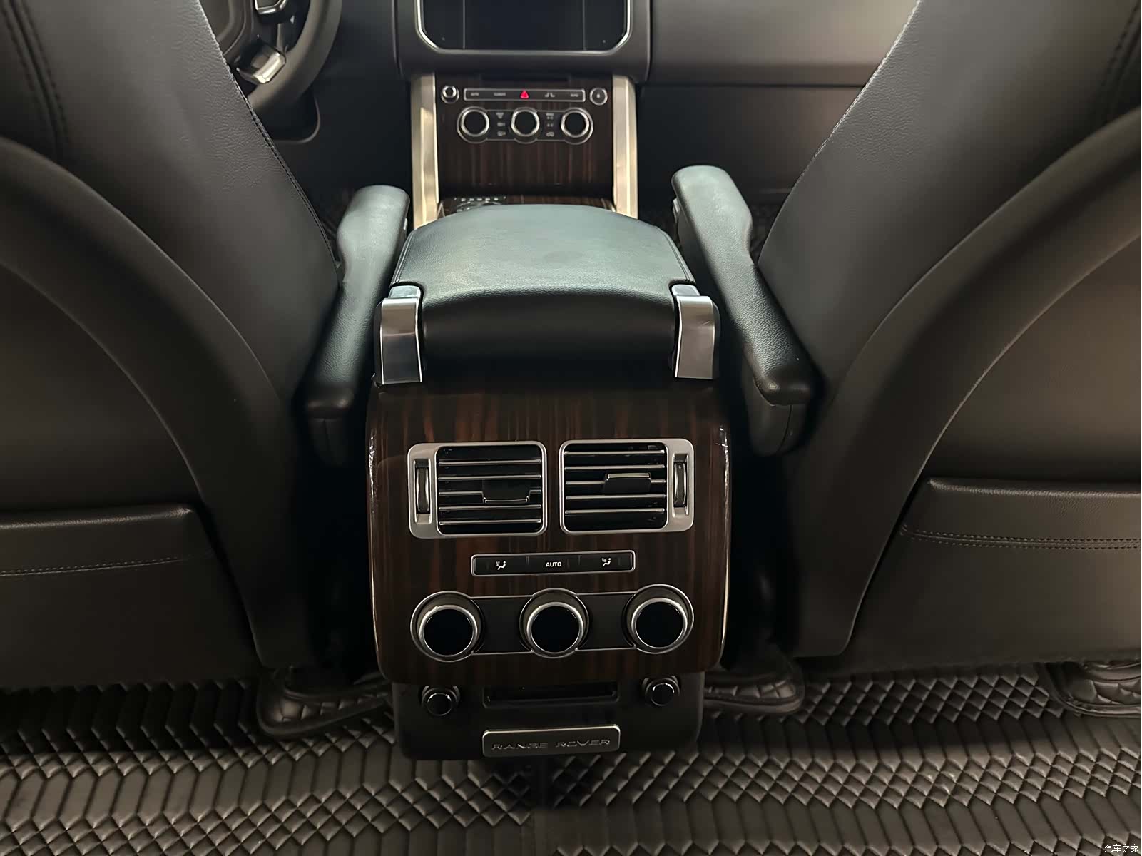 Land Rover Range Rover, 2016 10