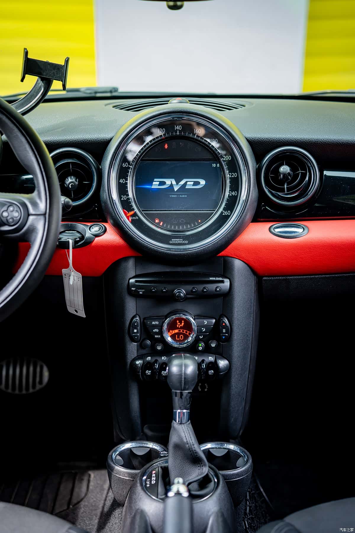 Mini Cooper, 2012 12