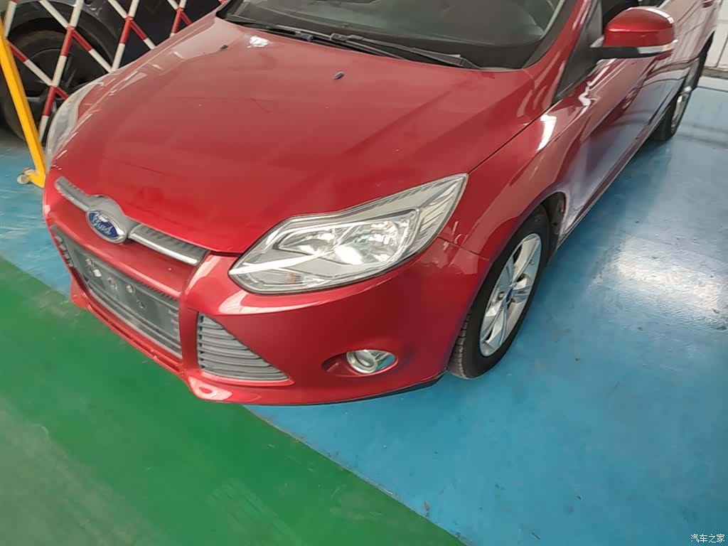 Ford Focus, 2015 23