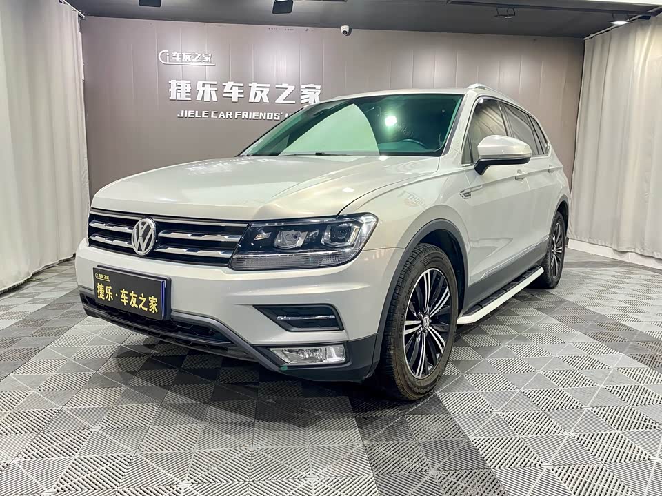 Volkswagen Tiguan L
