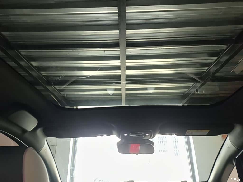 BYD Dolphin, 2022 18