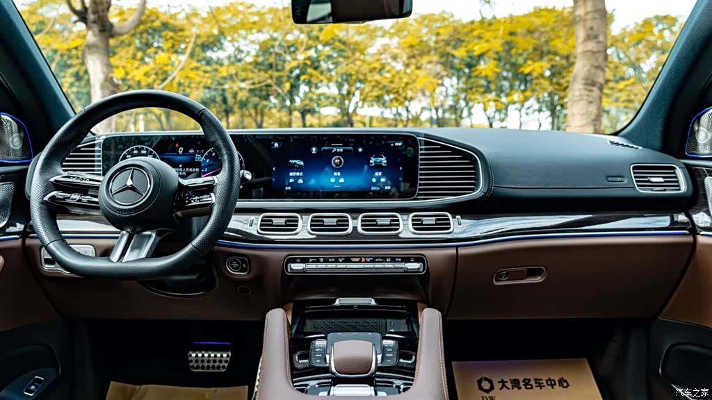 Mercedes-Benz GLS, 2024 6