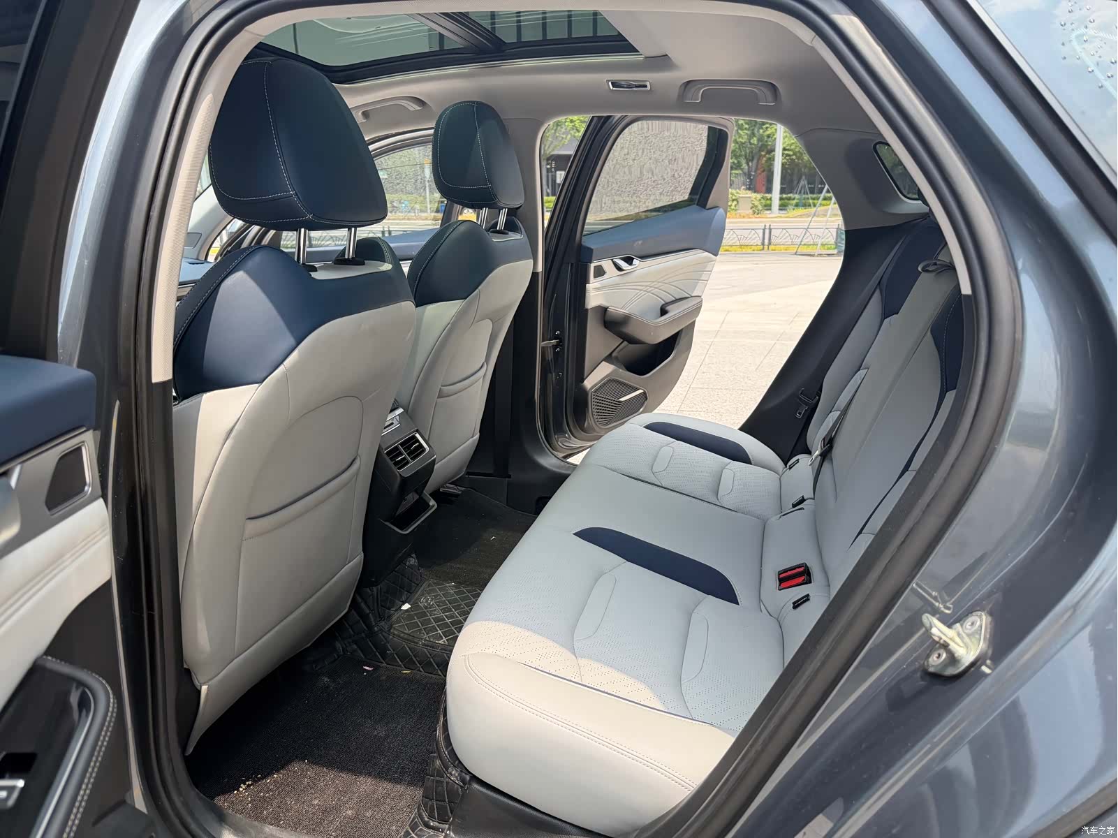 Geely Preface, 2023 16