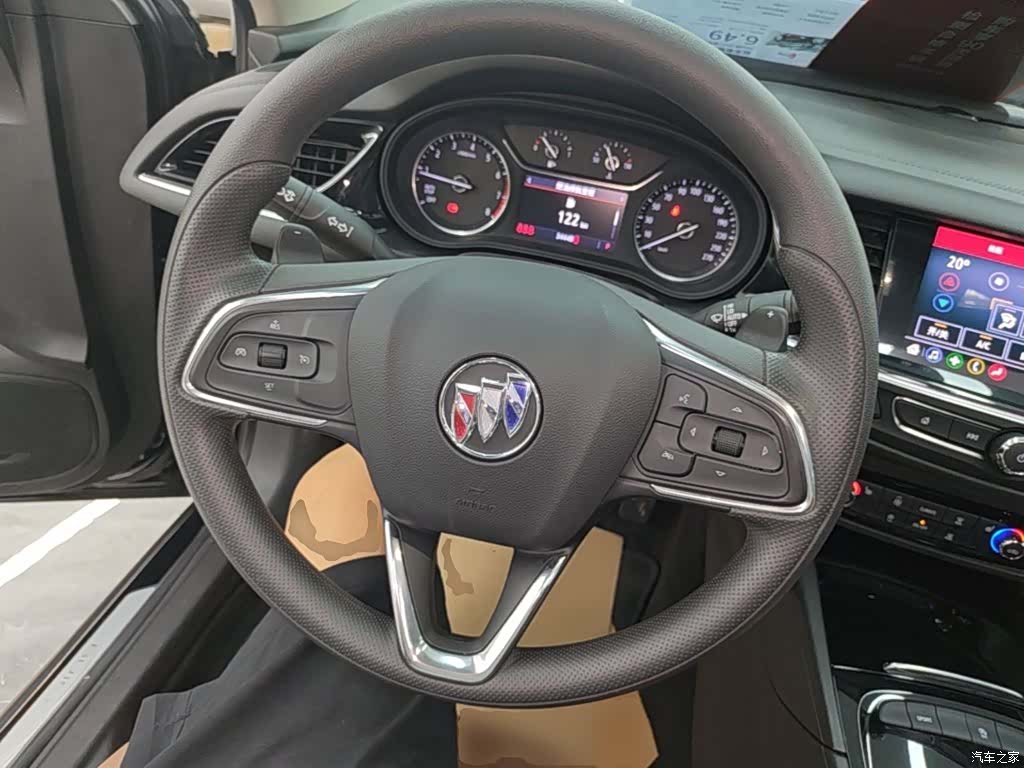 Buick Regal, 2022 11