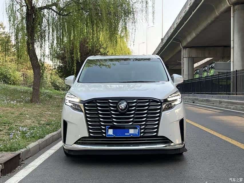 Buick GL8, 2023 2